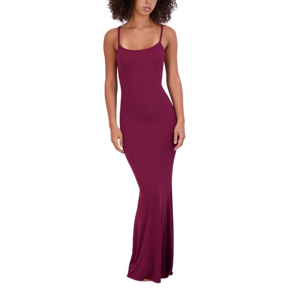 Steve Madden Womens Floor-Length Ribbed Sl Zinfandel M